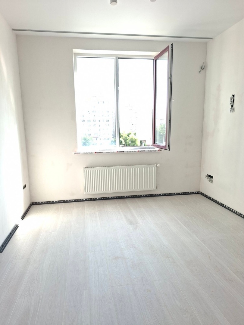 продажа однокомнатной квартиры номер A-174492 в Суворовском районе, фото номер 6